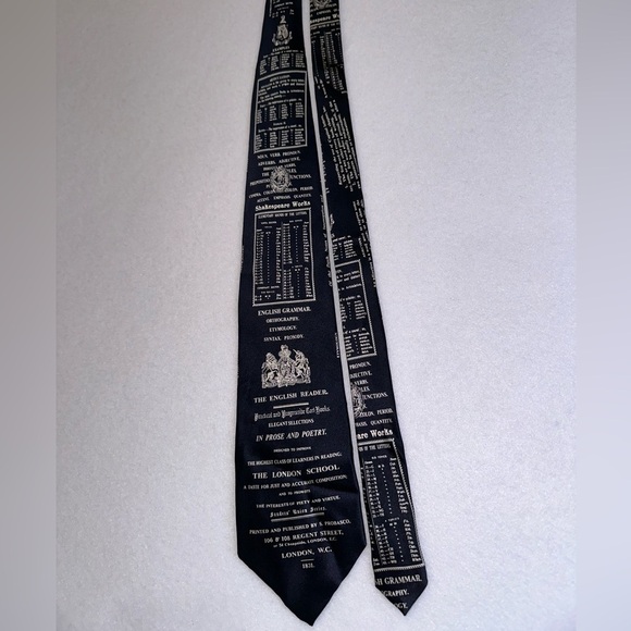 FINAL SALE Museum Artifacts Tie Silk English Reader English Grammar NWT - Picture 3 of 8